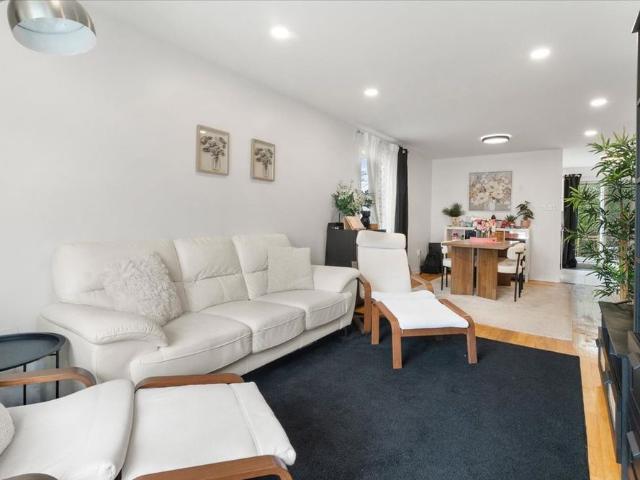 758 77e Avenue, Laval Chomedey, QC H7V