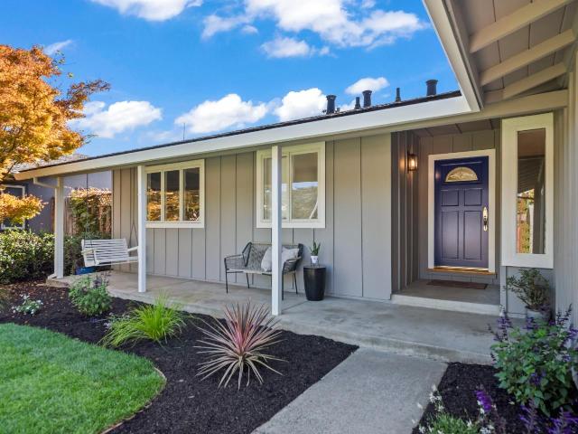 758 Holbrook Place