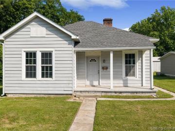 758 Riley Street