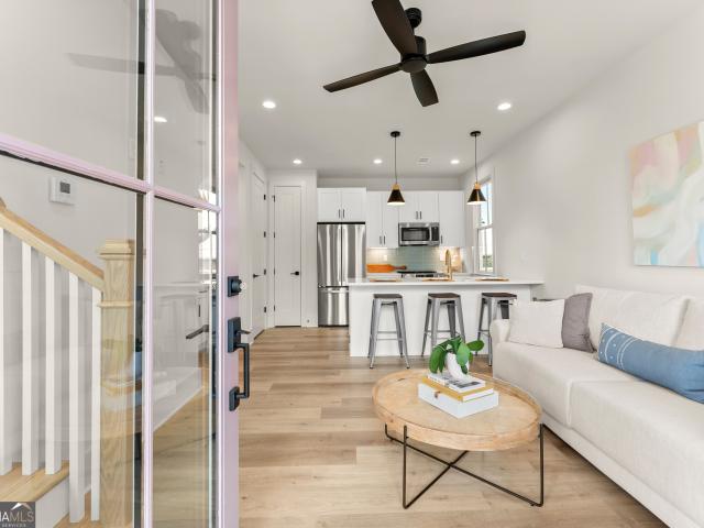 758 Trail View Court SW