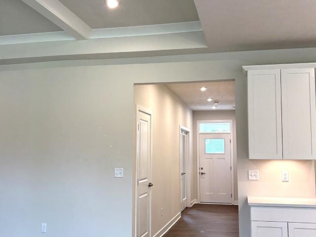 7594 Woodglenn Drive