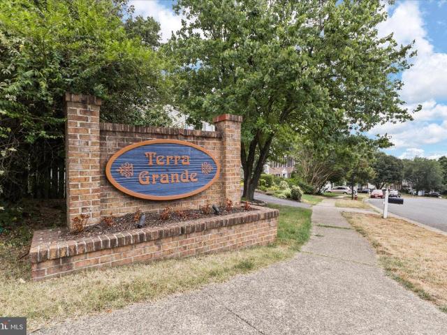 7594 Woodstown Drive