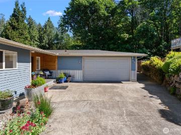 7598 E Alki View Court