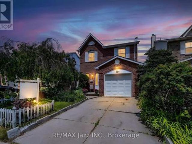 759 Cobblers Court, Pickering Amberlea, ON, L1V 3S2 house for sale | Listing ID E13549 | Royal LePage