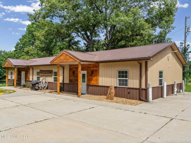 759 Oakview Drive