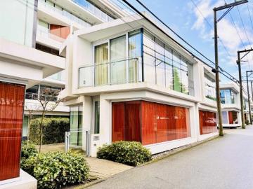 Townhouse for sale in Greater Vancouver - Garden