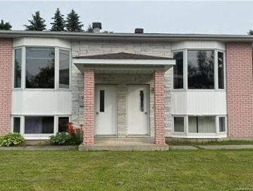 75 77 Belisle St, Edmundston, NB, E3V 3W9 house for sale | Listing ID NB140869 | Royal LePage