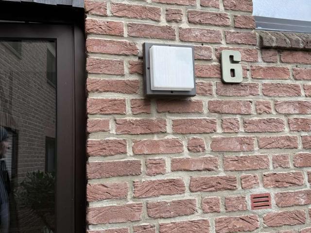 75 und 48 m² mit zwei Garagenplätzen in zentraler Lage