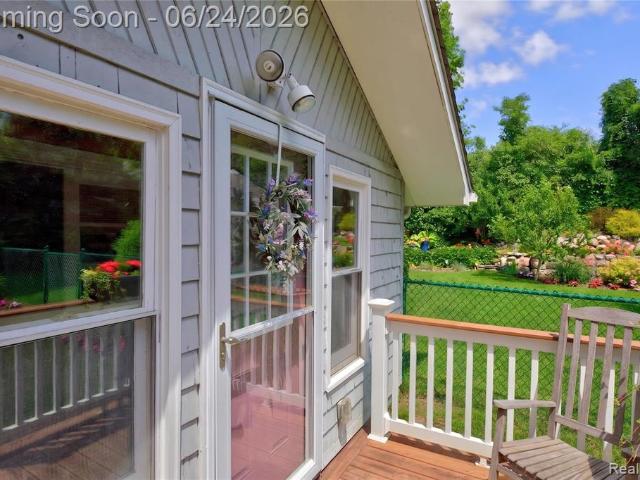 75 W Burdick Street