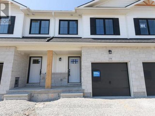 75 Whitcomb Crescent, Smiths Falls, ON, K7A 0C1 house for lease | Listing ID X13514 | Royal LePage