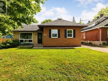 75 Wilson Street W, Perth, ON, K7H 2N7 house for sale | Listing ID X13442 | Royal LePage