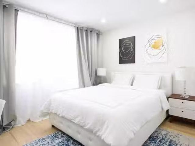 #75 A: Room in 2 Bedroom and 1 Bathroom