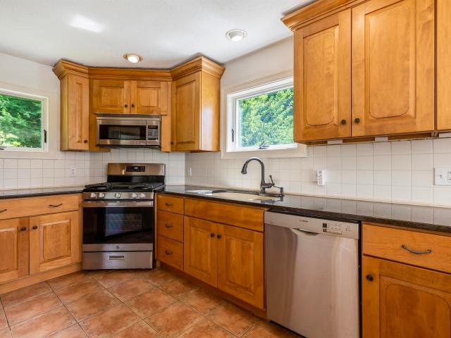 75 Beauty Hill Road