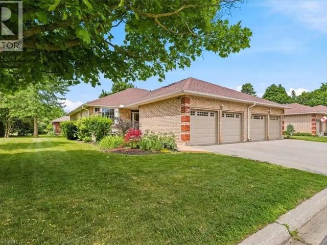75 BEASLEY Crescent Unit# 14