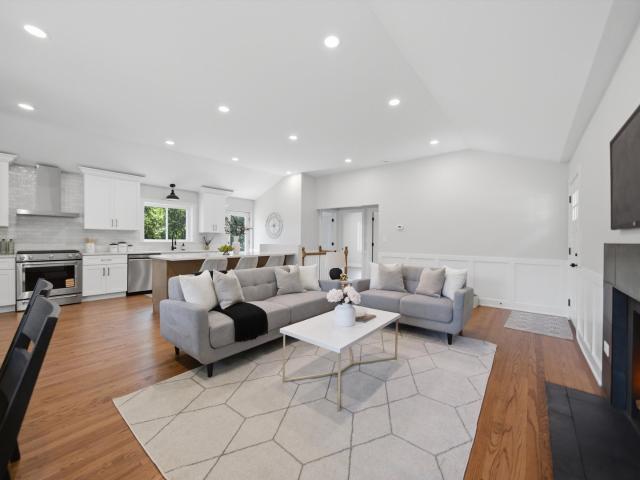 75 Brookdale Lane