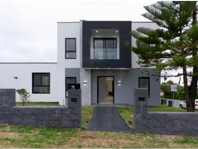 75 Bruce Street, MERRYLANDS WEST House for rent Listed by For.
