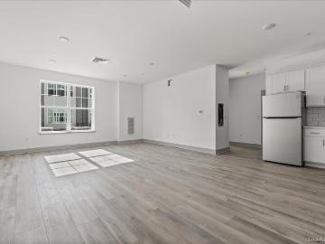 75 Forester Ave, Unit 116, Warwick, NY 10990 | MLS #986407