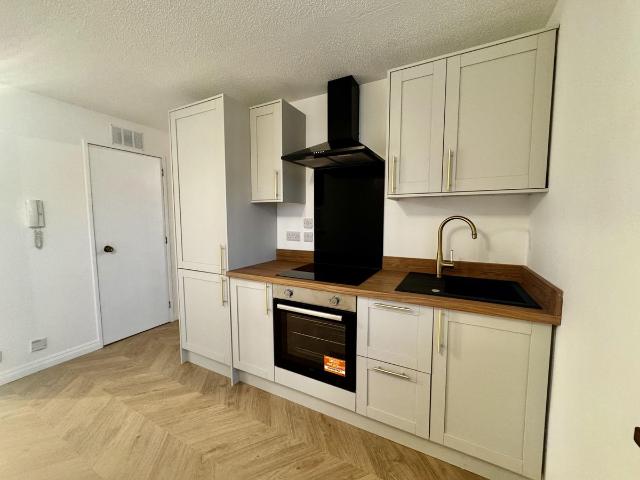75 Gairn Road, Aberdeen AB10, 1 bed flat to rent, £650 pcm | PrimeLocation