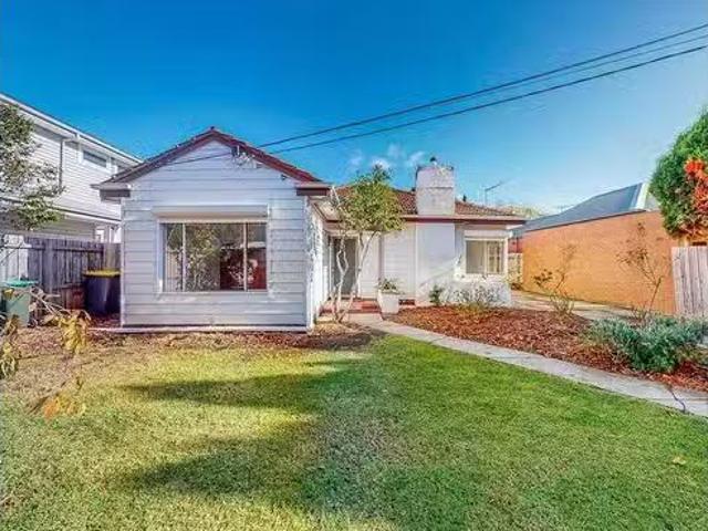 75 Gordon Street, Newport, VIC 3015