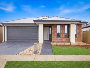 75 Hanover Circuit, Melton South VIC 3338 House For Rent | Domain