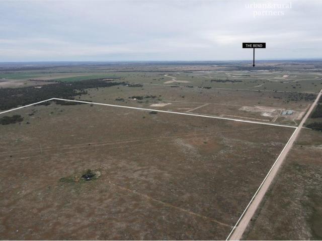 75 Hectares Just 1.5km From The Bend Motorsport Park