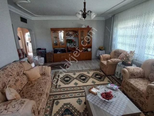 75.inci Yıl Mahallesinde Satılık 2+1 Daire