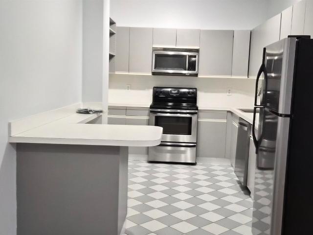 75 Liberty Ave # D19