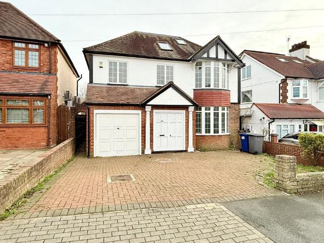 75 Longland Drive, London, N20 8HH, United Kingdom | 6 bed house for rent #137306660 | Rentberry