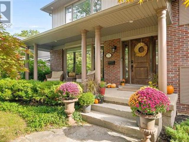 75 Lyon Avenue, Guelph, ON, N1H 5C7 house for sale | Listing ID X13858 | Royal LePage