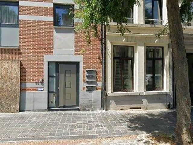 75 m2 apartment for rent in Aat