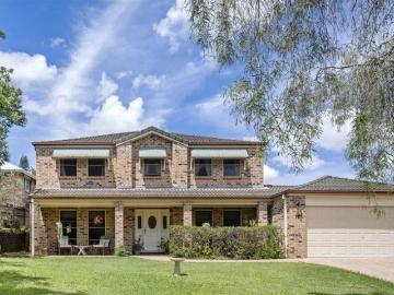 75 McConnell Crescent, Brookfield QLD 4069 Luxury Family Living Opposite Parklands with Pool