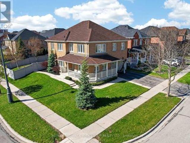 75 Mclarty Gate, Aurora, ON, L4G 0G5 house for sale | Listing ID N13222 | Royal LePage