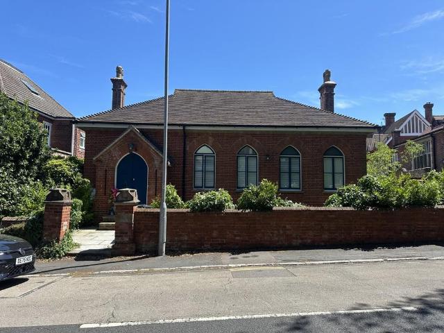 75 Meads Road, Prime Meads 3 bed house to rent £2,000 pcm £462 pw