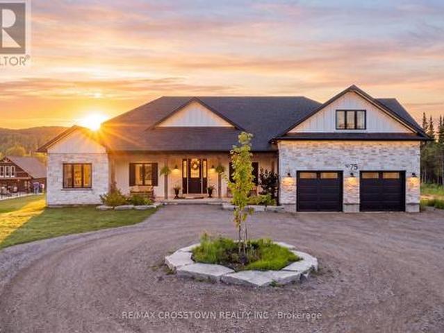 75 Moonstone Road E, Oro Medonte, ON, L0K 1N0 house for sale | Listing ID S13652 | Royal LePage