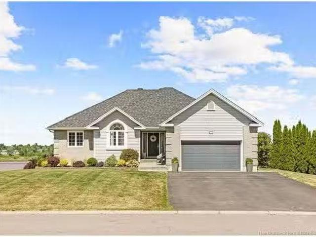 75 Patricia Dr, Riverview, NB, E1B 5H1 house for sale Listi.