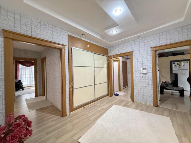 75 Radison Arkası 4+1 Arakat Temiz Ve Ferah Ayrıcalıklı Yaşam !