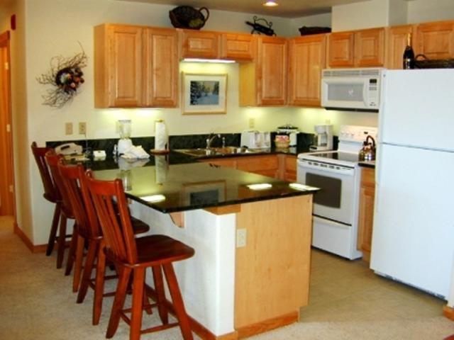 75 Snowflake Dr, Unit 326, Breckenridge, CO 80424 | MLS #S1003