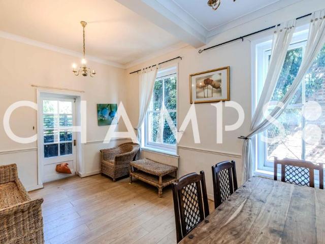 75 Stanlake Stanlake, W12 3 bed flat to rent £3,293 pcm £760 pw
