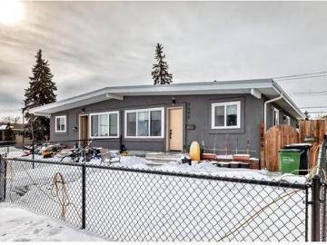 King Edward Park, Edmonton, Alberta - Garden