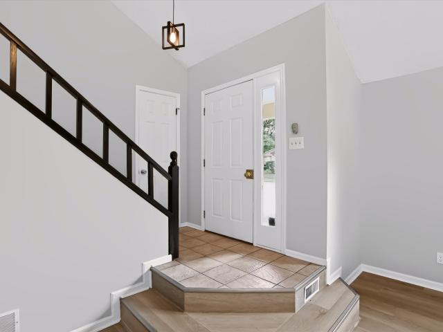 7606 Farm View Circle E
