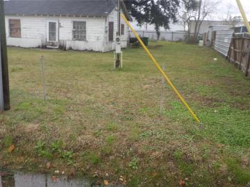 7609 Denton St, Houston, TX 77028 | MLS #31110