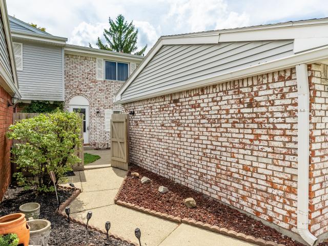 7609 Vintage Court
