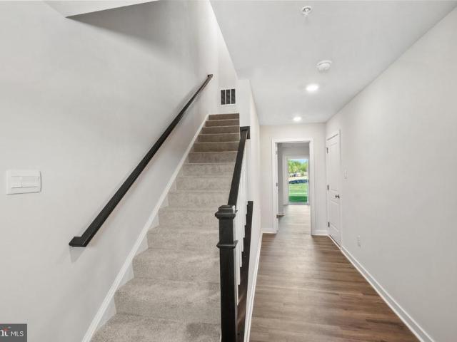7600 Daybreak Drive