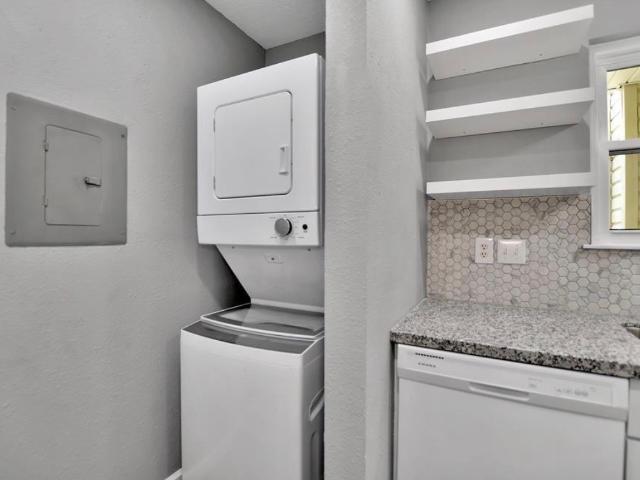 7600 Emmett F Lowry Expy, Unit 313, Texas City, TX 77591 | MLS #73538