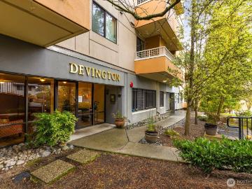 7600 SE 29th St, Unit 311, Mercer Island, WA 98040 | MLS #2502
