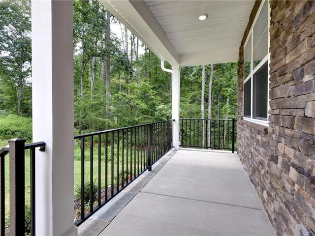 7602 Patriots WAY