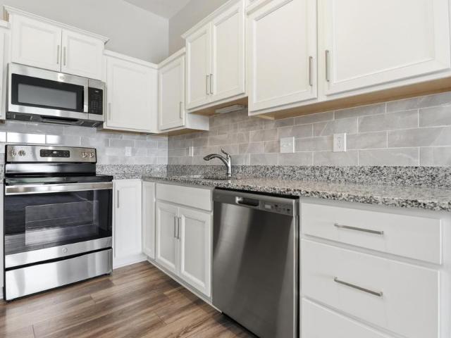 7602 Woodhaven Court