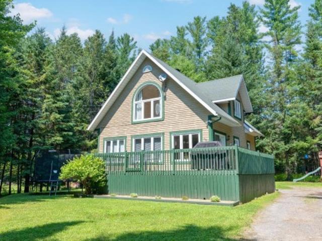 760 Ch. De La Forêt Noire, Mont Tremblant, QC, J8E 2N7 house for sale | Listing ID 26382 | Royal LePage
