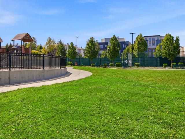 760 Garden Street 31