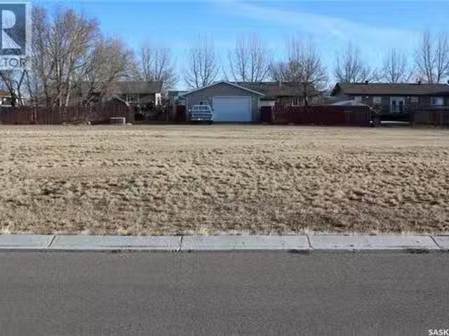 760 Kelly Drive, Shaunavon, SK, S0N 2M0 vacant land for sale.